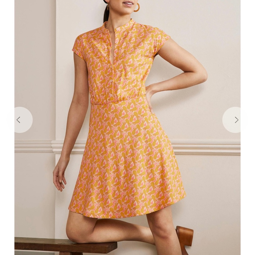 Boden flippy jersey pineapple print dress made in England